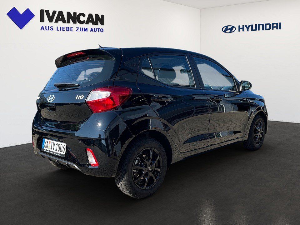 Fahrzeugabbildung Hyundai i10 1.0i 63PS Trend Komfort