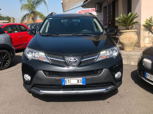 Toyota RAV4 2.2 D-4D Style 4x2 - 2014