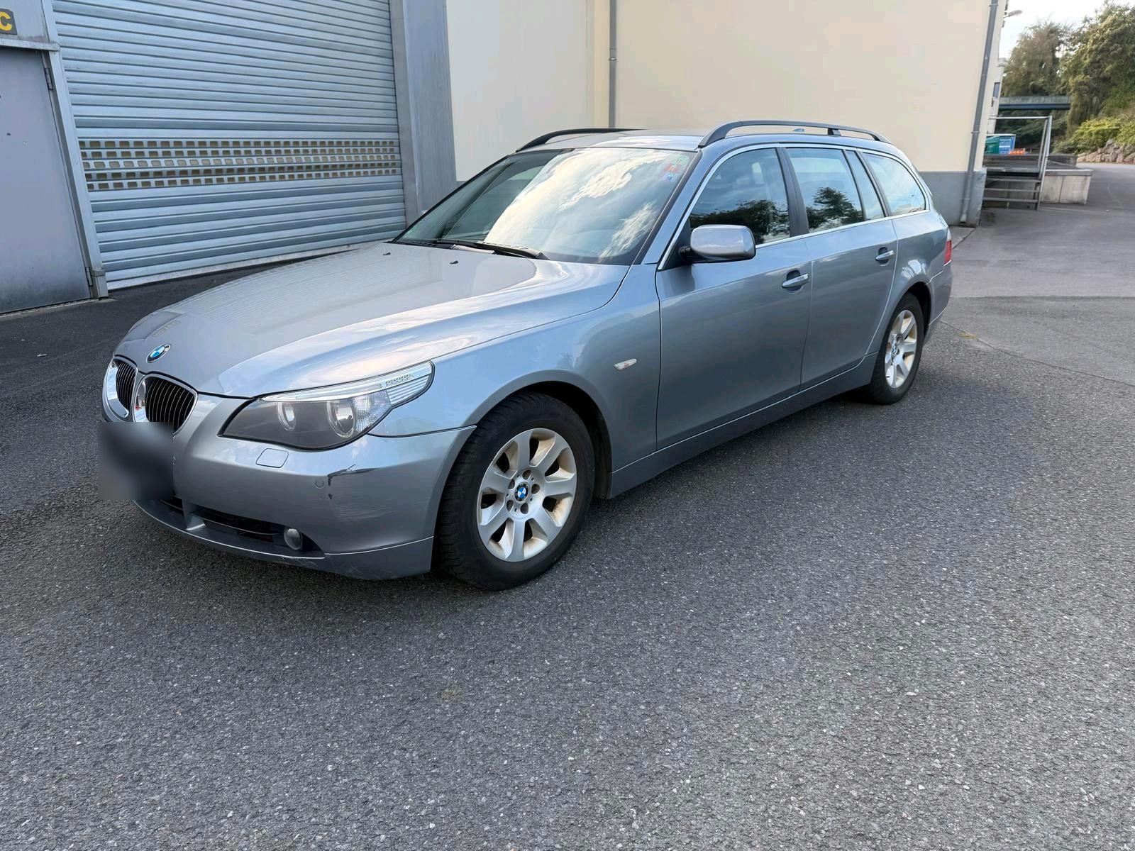 BMW 525