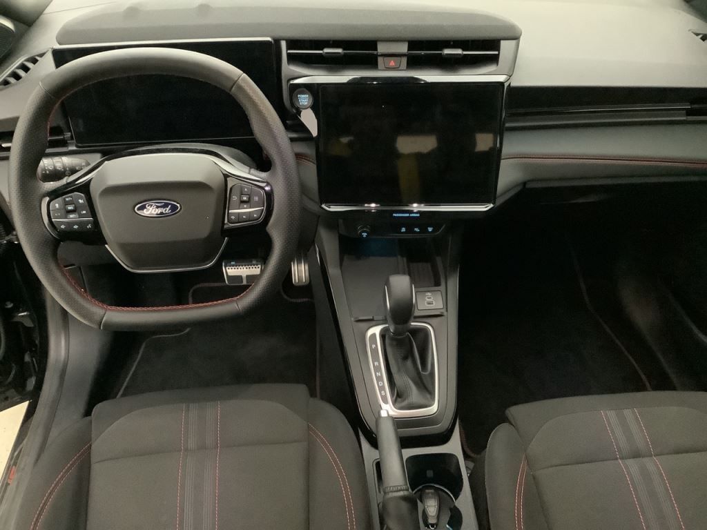 Fahrzeugabbildung Ford Puma ST-Line