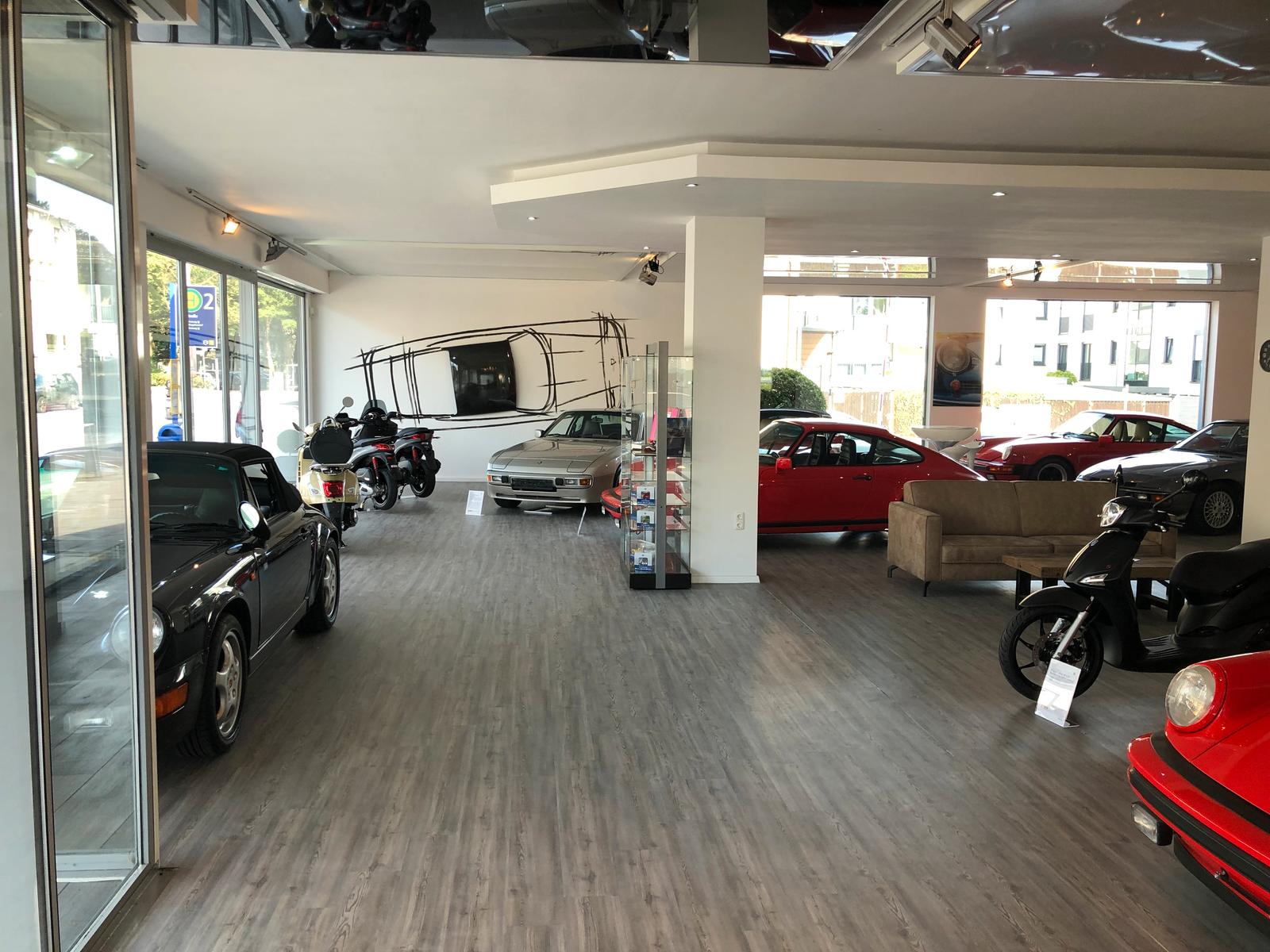 showroom-image-bottom