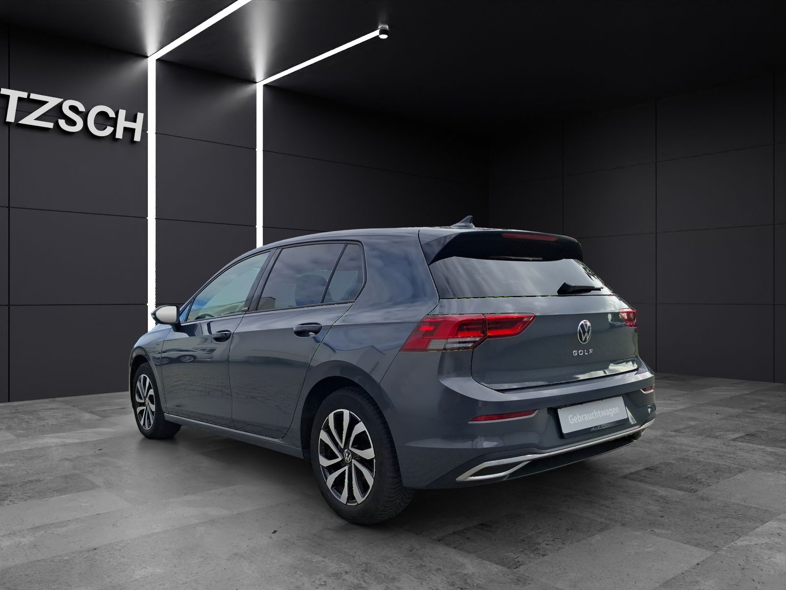 Fahrzeugabbildung Volkswagen Golf VIII TSI Active Standhzg. LEDplus Navi AID