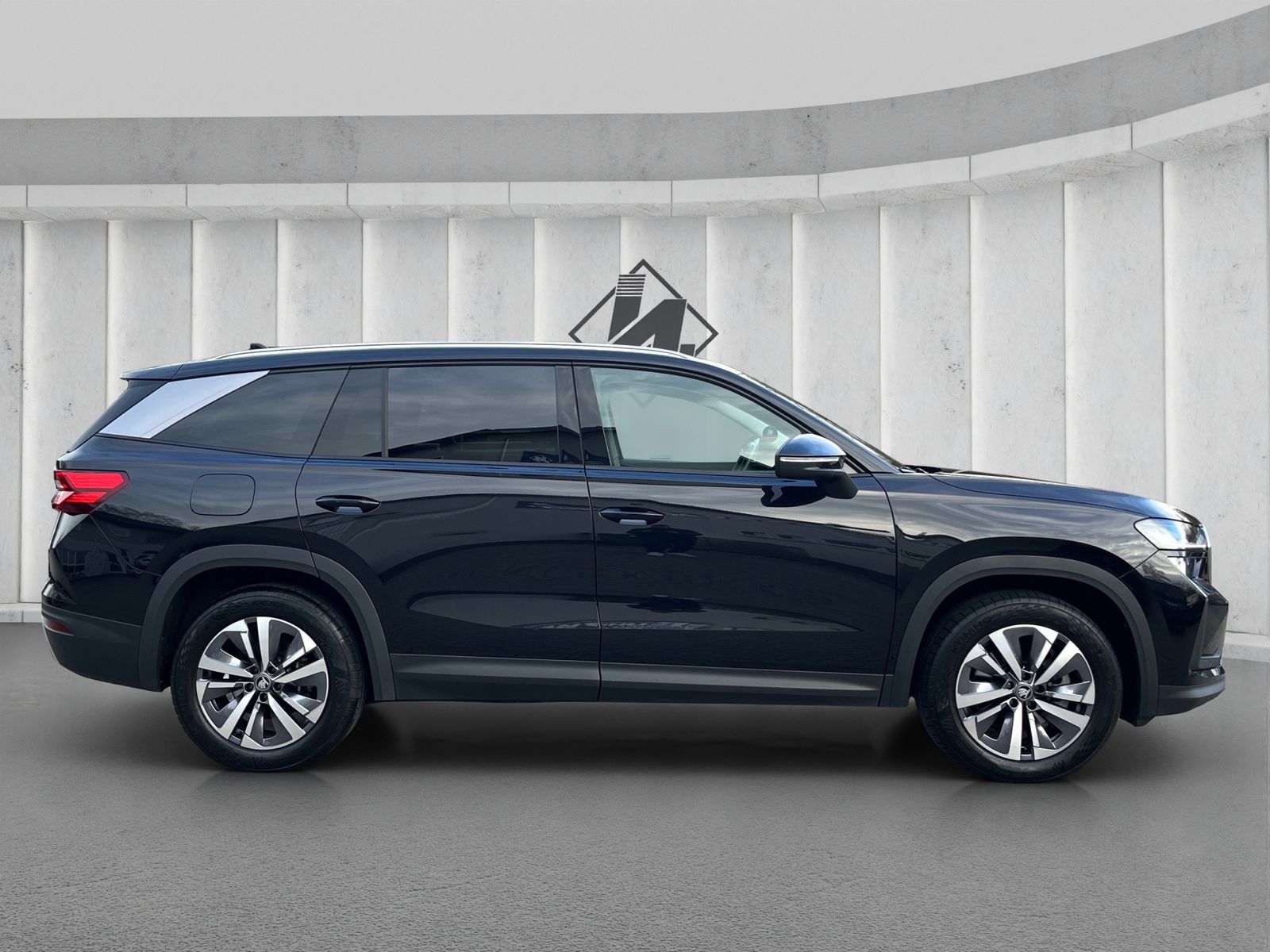 Fahrzeugabbildung SKODA Kodiaq 2.0 TDI DSG**AHK*7-Sitzer**ViCo*SHZ*LED**