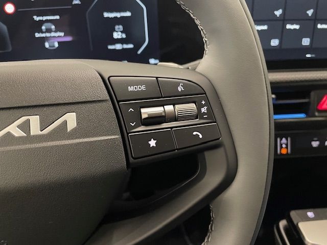 Fahrzeugabbildung Kia EV6 Earth 2WD 84 kWh Kamera LED Head-up-Disp