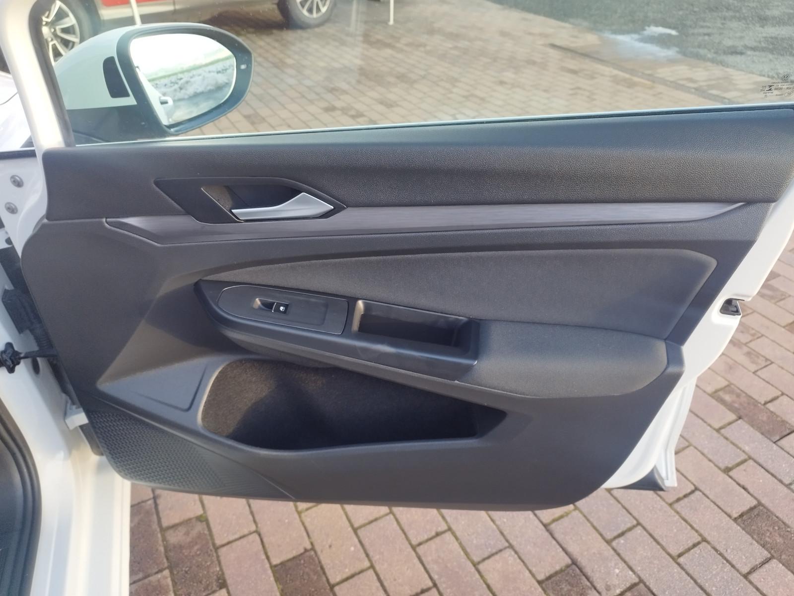 Volkswagen Golf VIII Lim. Style, миниатюра 26