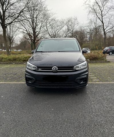 Volkswagen Touran Highline 1,5l TSI 150 PS 7 Sitzer R...