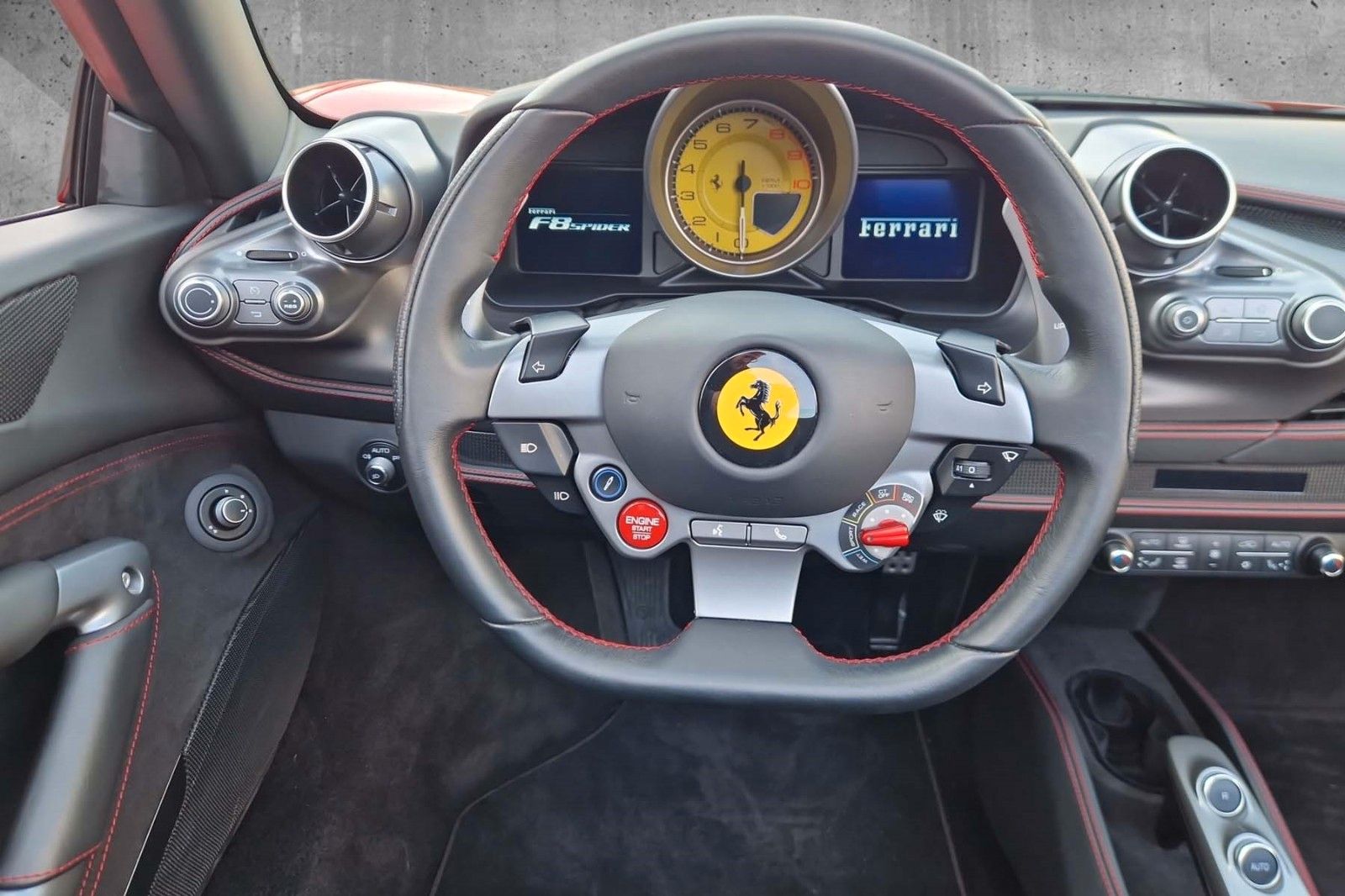 Fahrzeugabbildung Ferrari F8 Spider*1. Hd*dt.Auto*Racing-Sitze*Pista Felge