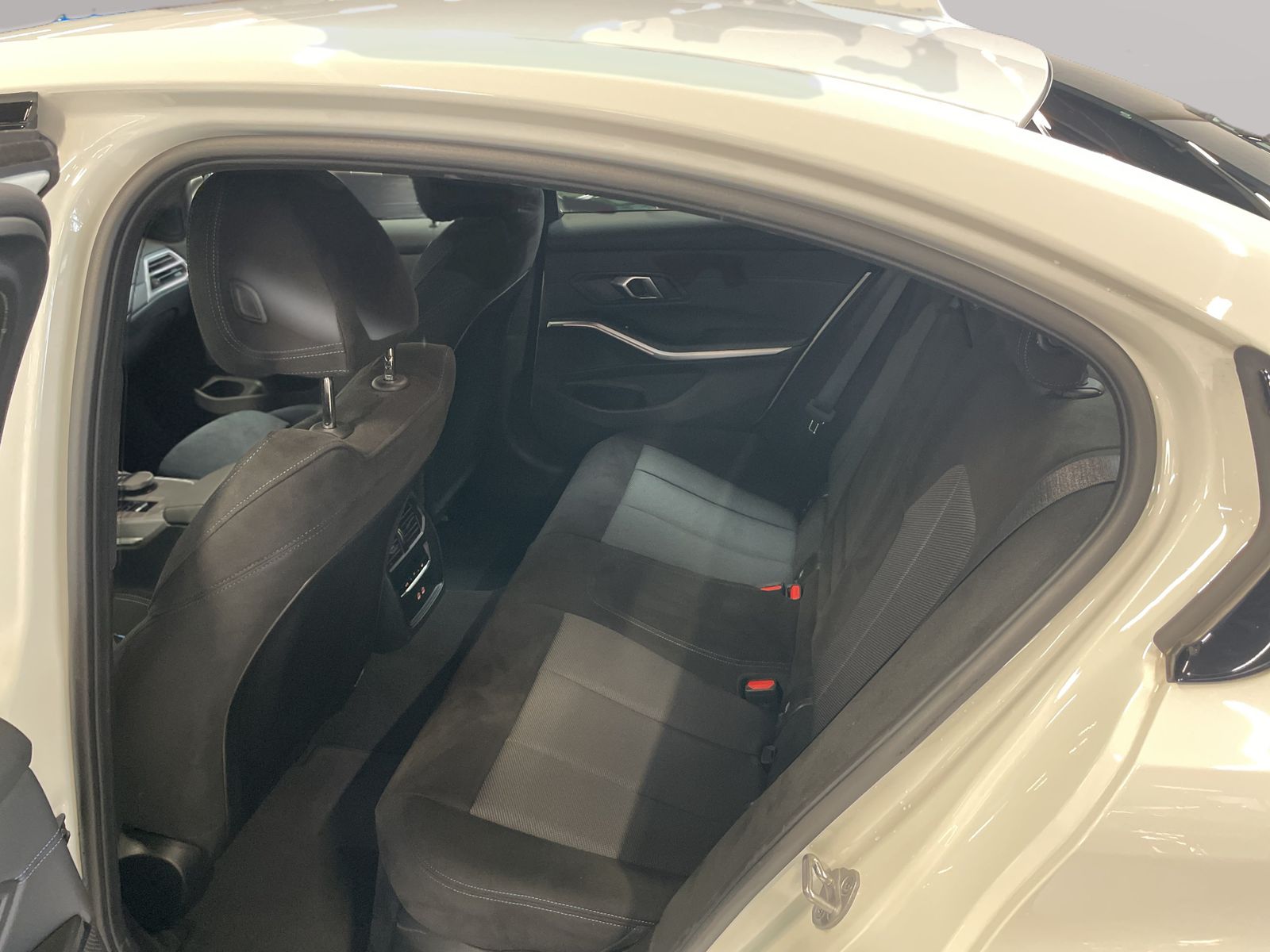BMW 320 - Bild 13