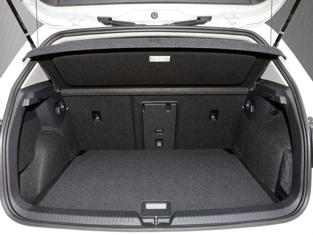 Volkswagen Golf VIII 1.5 TSI Standheizung, Parkpilot, LED, миниатюра 6