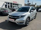 Honda HR-V Executive PANO/KAMERA/TEILLEDER/AHK/PDC - Honda Gebrauchtwagen in Köln