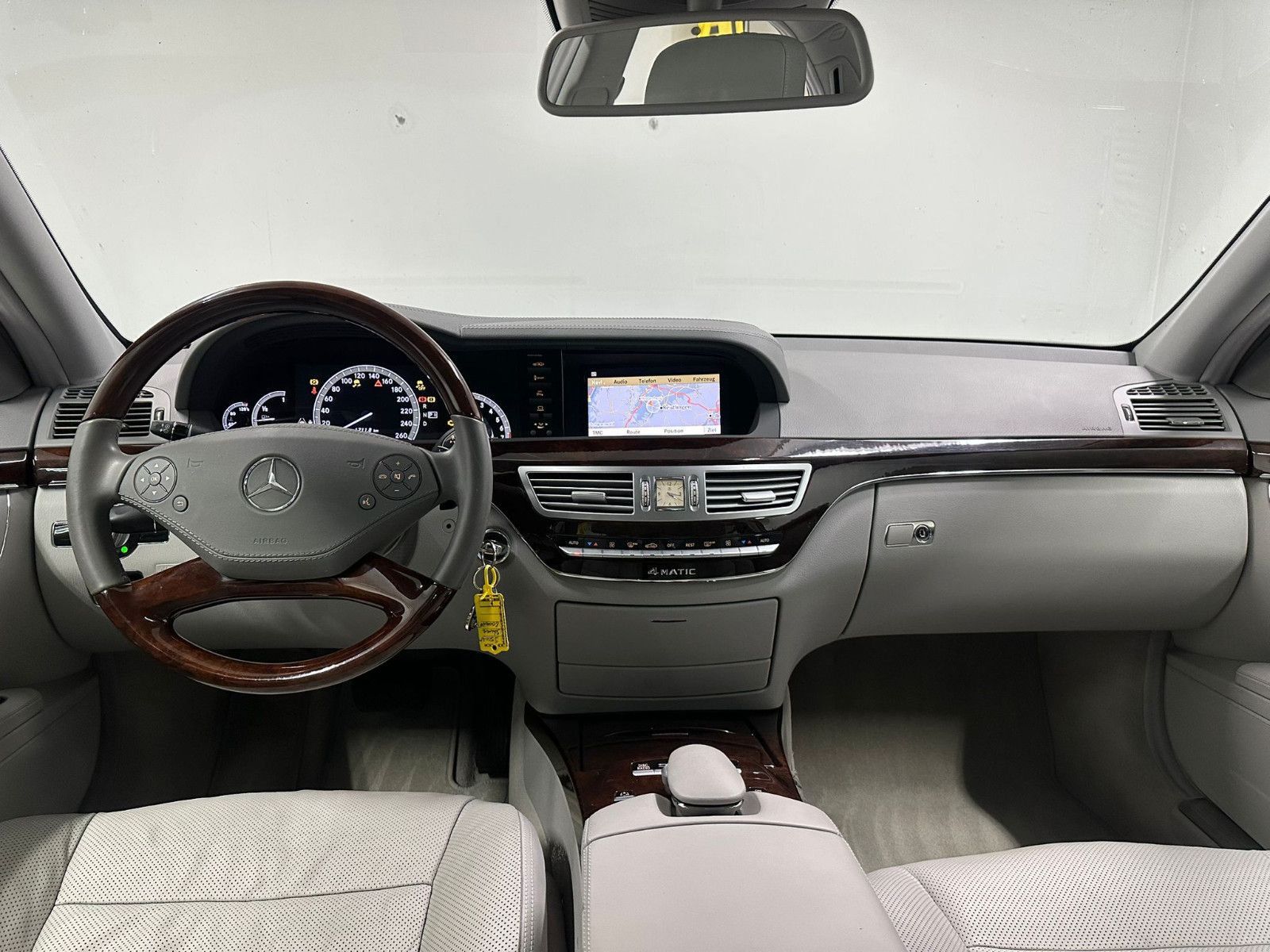 Fahrzeugabbildung Mercedes-Benz S 500 4MATIC *2.Hand*DISTRO*SCHIEBED*SITZKLIMA