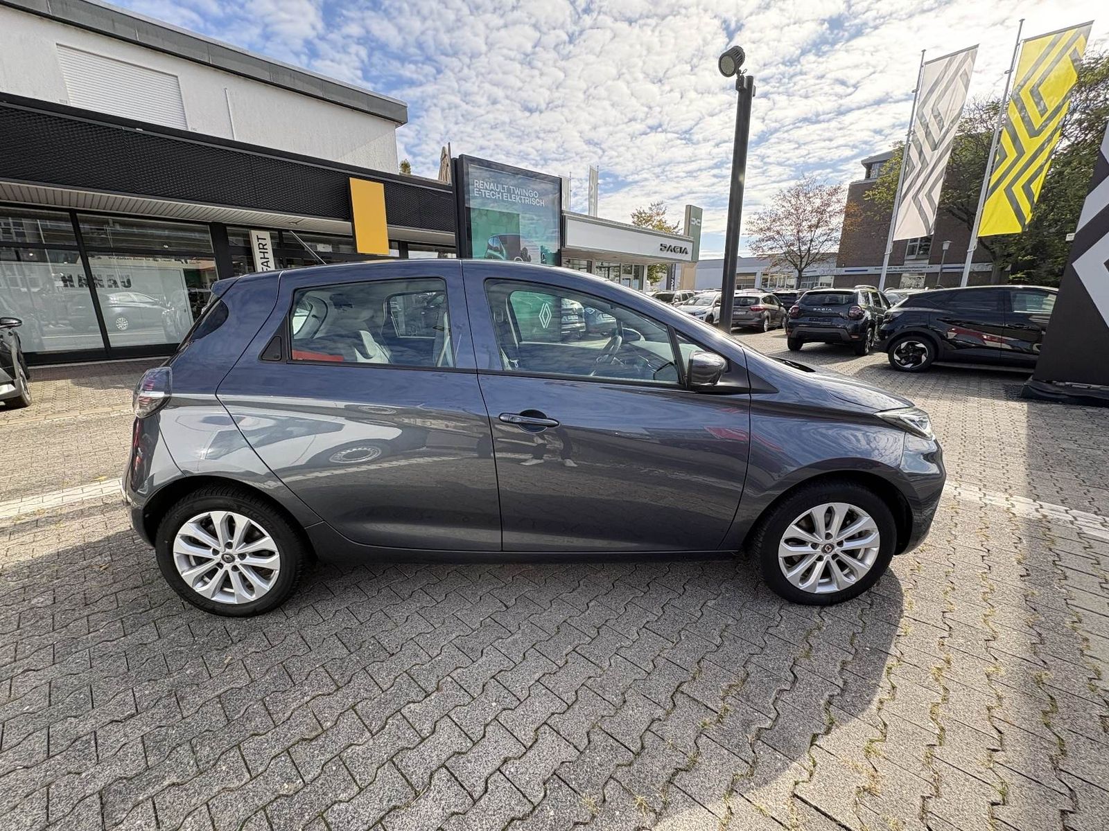 Renault ZOE R135 Experience R135/Z.E. 50 imagem 3