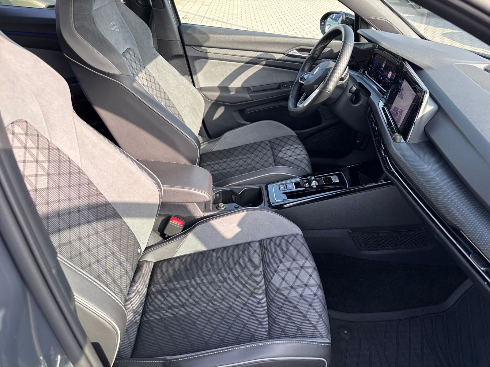 Volkswagen Golf - Bild 13