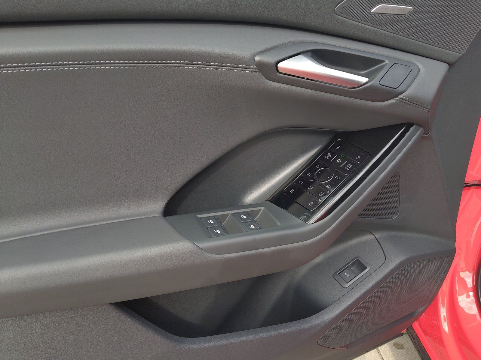 Audi SQ6 e-tron - Bild 16