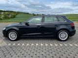 Audi A3 2.0 TDI S tronic Ambiente Sportback Ambiente