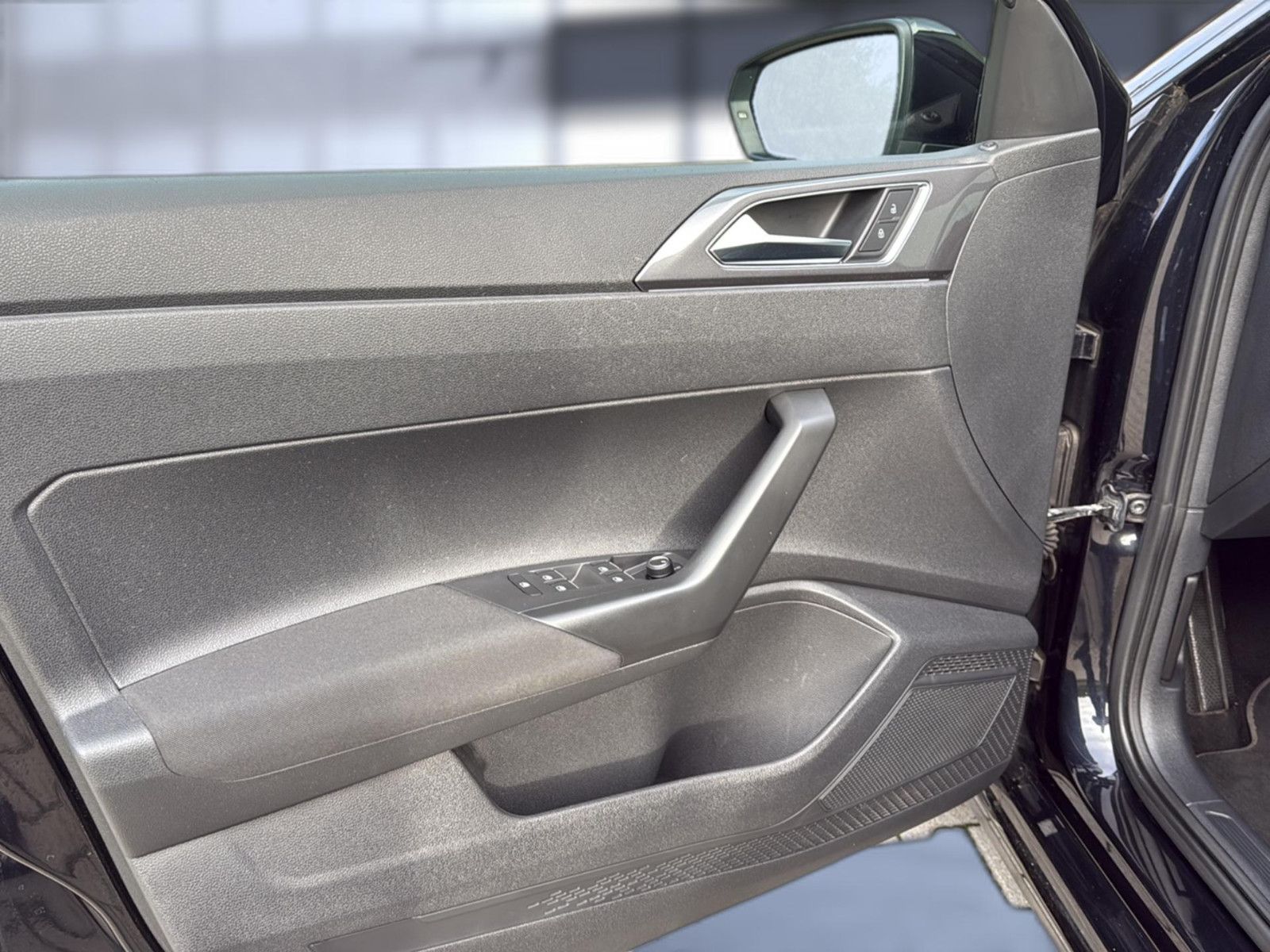 Fahrzeugabbildung Volkswagen Polo VI Highline/ unfallfrei/ 1.Hd