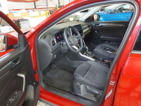 Volkswagen T-ROC 1.5 TSI DSG Style, Navi, LED, Digital Cock imagem 3
