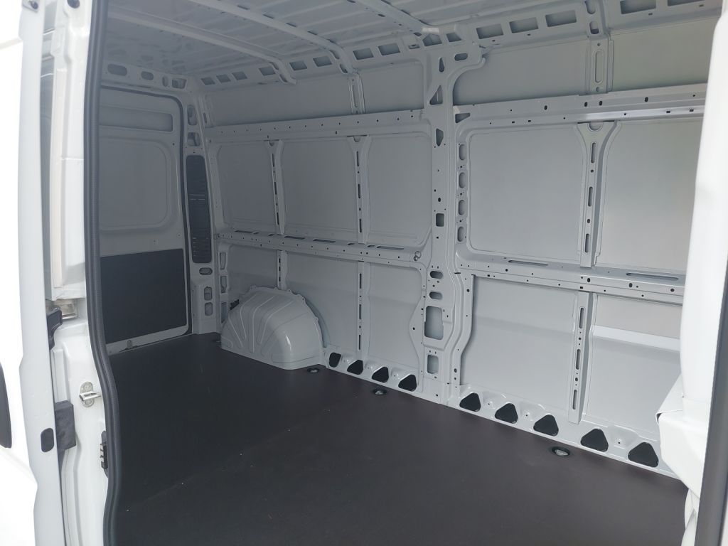 Fahrzeugabbildung Opel Movano 2.2 BlueHDi L3H2 2WD VA S&S