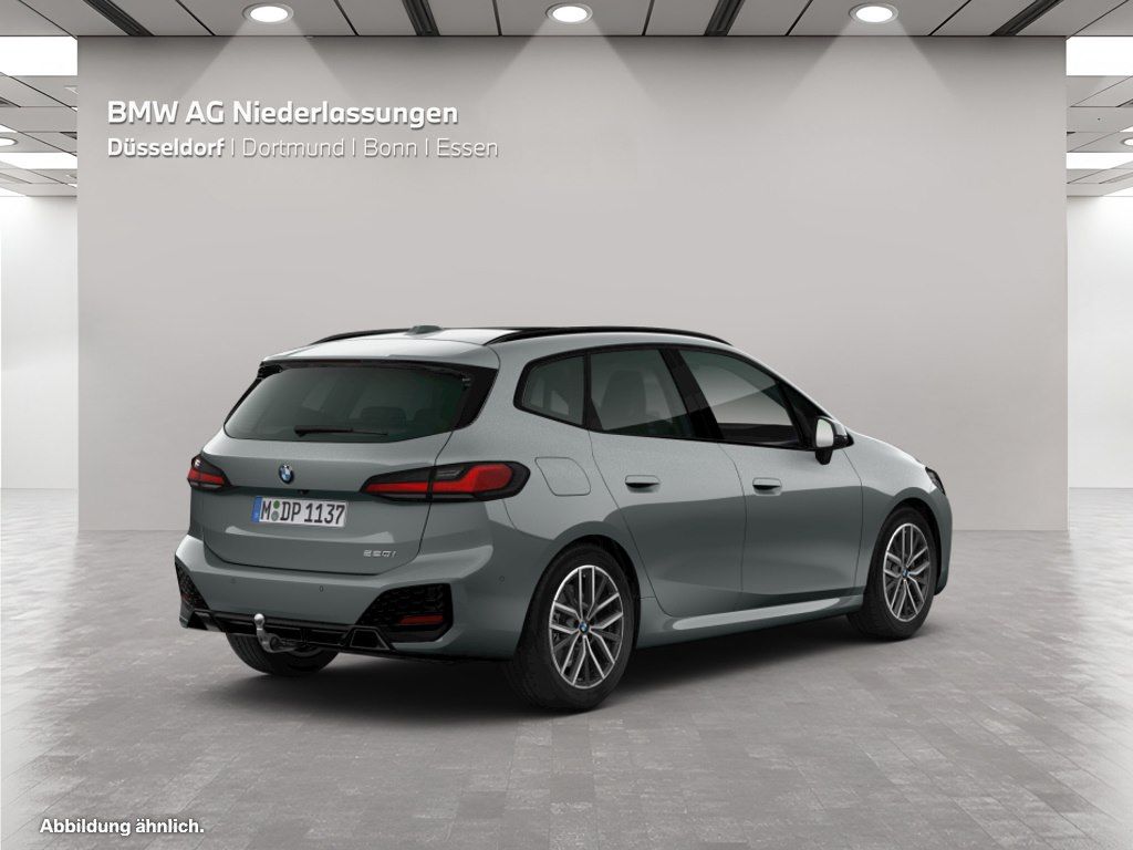BMW 220 Active Tourer - Bild 4