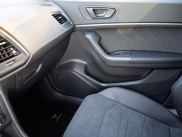 Ateca 1.5 TSI KLIMA SITZHEIZUNG NAVI AHK ACC LED