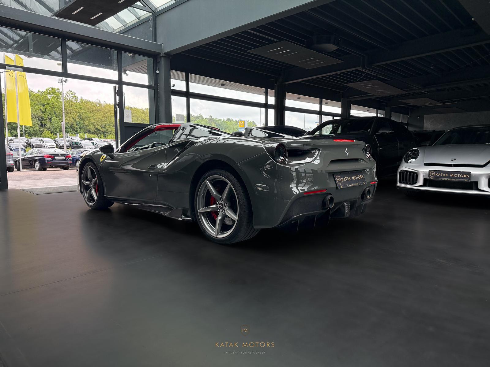 Ferrari 488 Spider V8/MANSORY/NOVITEC/AKRAPOVIC/CAPRISTO