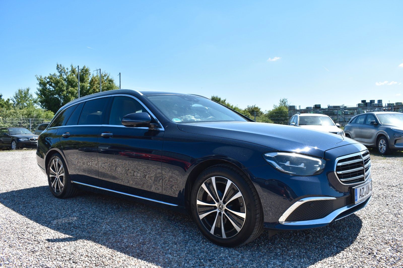 Fahrzeugabbildung Mercedes-Benz E 400 d T-Modell 4Matic AHK Burmester Leder
