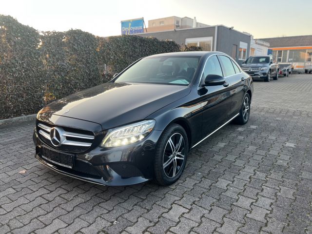 Mercedes-Benz C 180 C - LED*LEDER*AVANTGARDE*KAM*KEY*FACELIFT