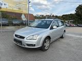 Ford Focus 1.6i Kombi Style Klima Tempomat Tüv 08.27 - Ford Focus aus 2007: 1.6