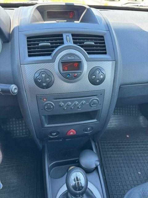 Renault Megane 2005 — photo 9