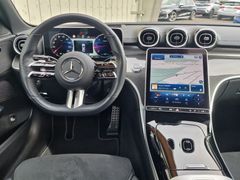 Fahrzeugabbildung Mercedes-Benz C 300d Lim. AMG-Line Navi LED SiHz ACC PDC 360°