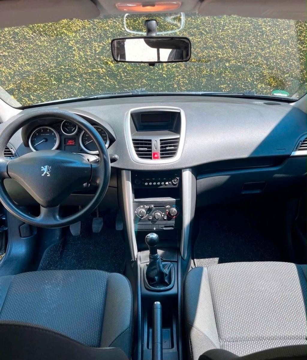 Peugeot 207 2012 — photo 5