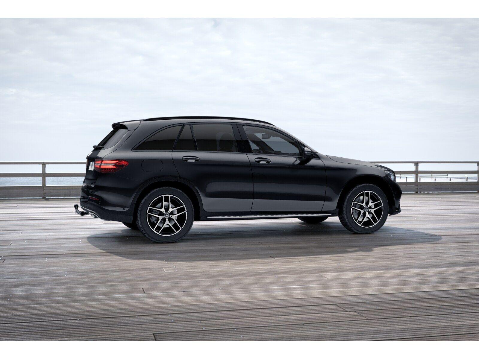 Mercedes-Benz GLC 300 4M AMG+NIGHT+AHK+DISTR.+PANO+LED+360-KAM
