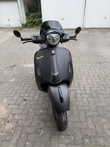 Vespa GTS 300 Supersport - VESPA 300 GTS SUPERSPORT