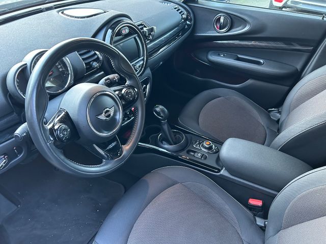 Fahrzeugabbildung MINI One Clubman 1.5 Automatik+Navi+LED+PDC+SHZ+BT+LM