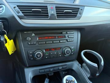 2009 BMW X1 缩略图 22