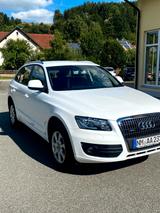 Audi Q5 2.0 TDI DPF 105kW quattro -Euro 5, ohne Add B - Audi Q5: €