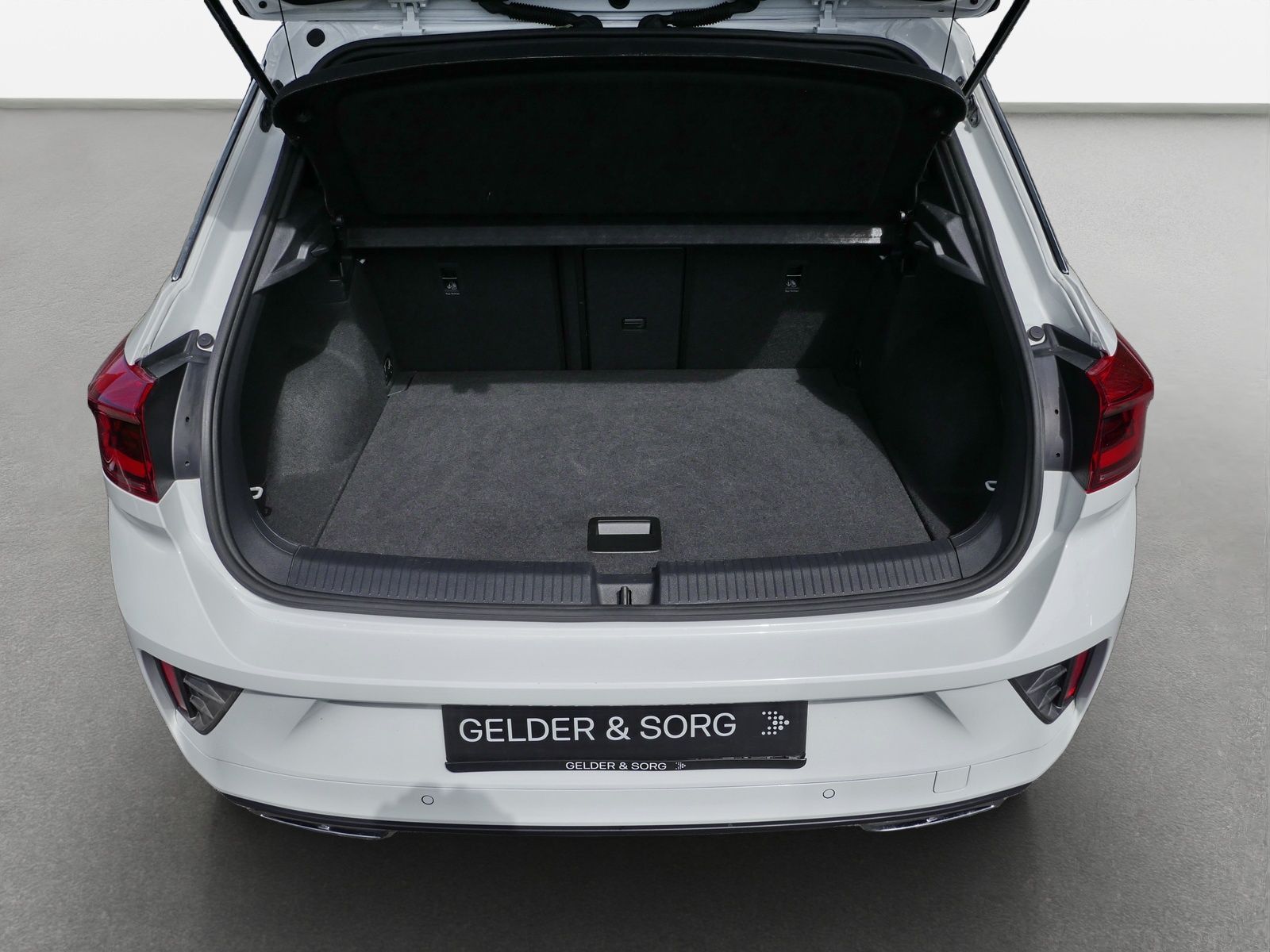 Volkswagen T-Roc - Bild 11