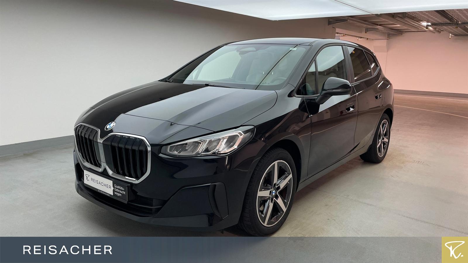 BMW 220i A Active Tourer LC+,AHK,DA+,PA,ACC,SpSitze,