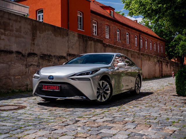 TOYOTA Mirai