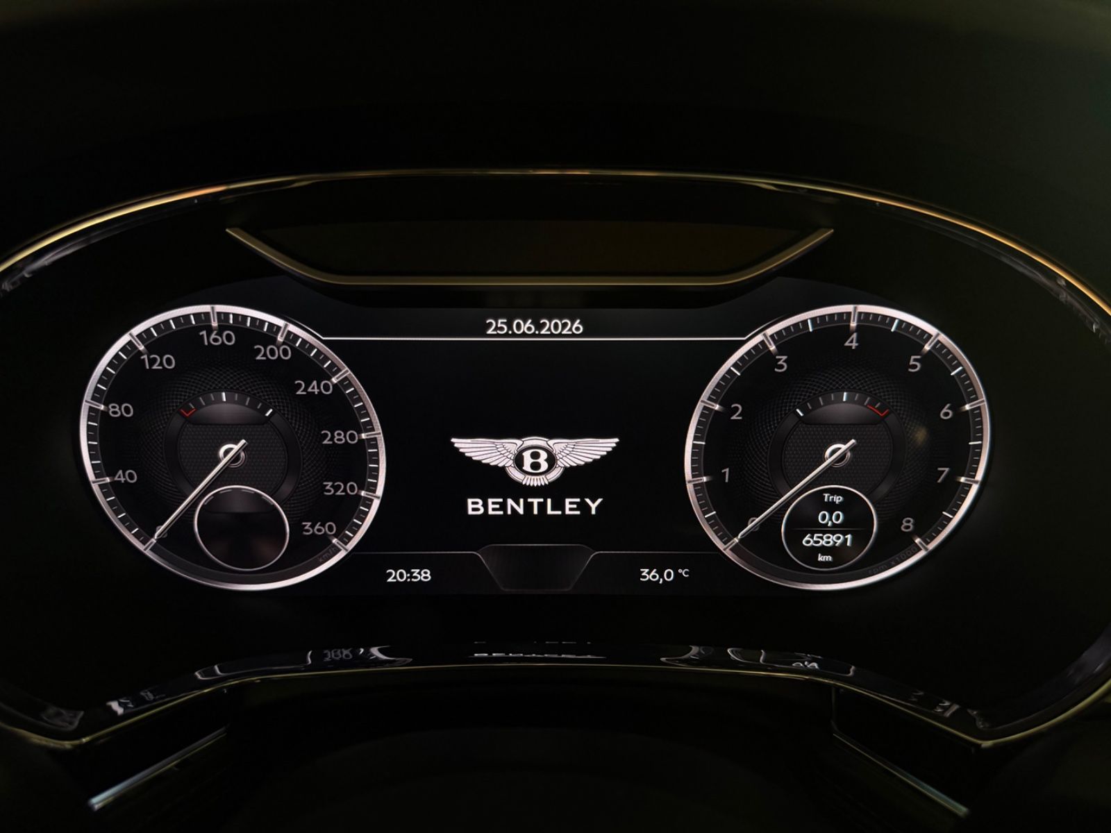 Bentley Continental GT  V8  Mulliner foto 21