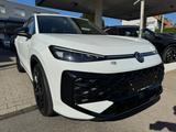 Volkswagen T-Roc 1.5 eTSI DSG R-Line + AHK+19"LM