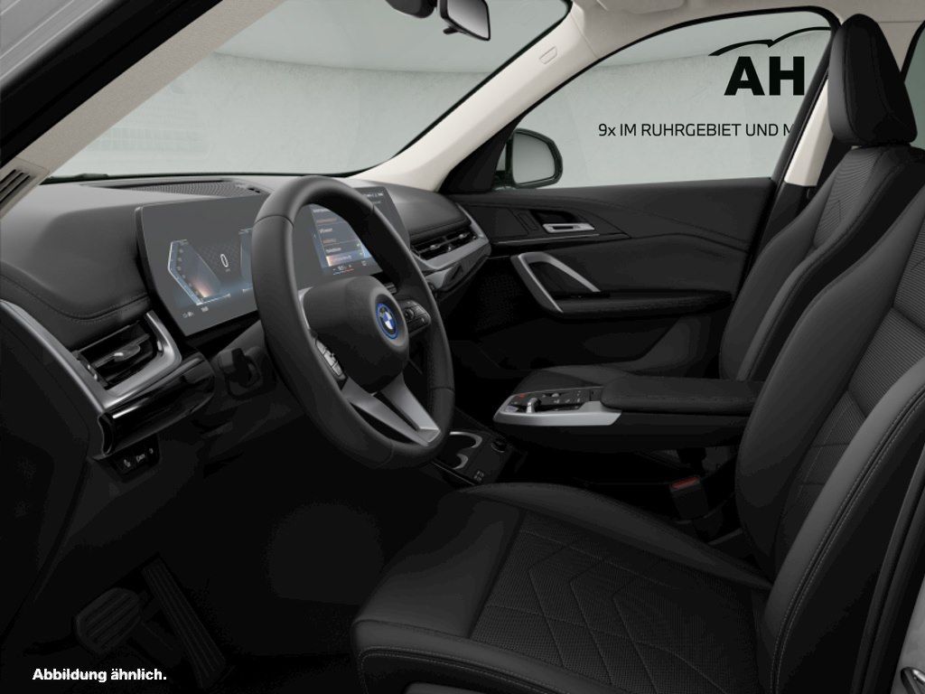 BMW iX1 - Bild 3