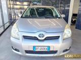 Toyota TOYOTA Corolla Verso 1.8 16V My?08 7pt - gebrauchte Toyota Corolla Verso aus dem Jahr 2008
