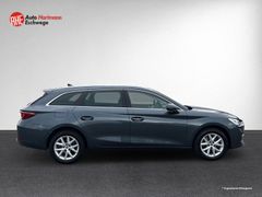 SEAT Leon Sportstourer 2.0 TDI DSG Style LED Navi Rfk SEAT Leon Sportstourer 2.0 TDI DSG Style LED Navi Rfk