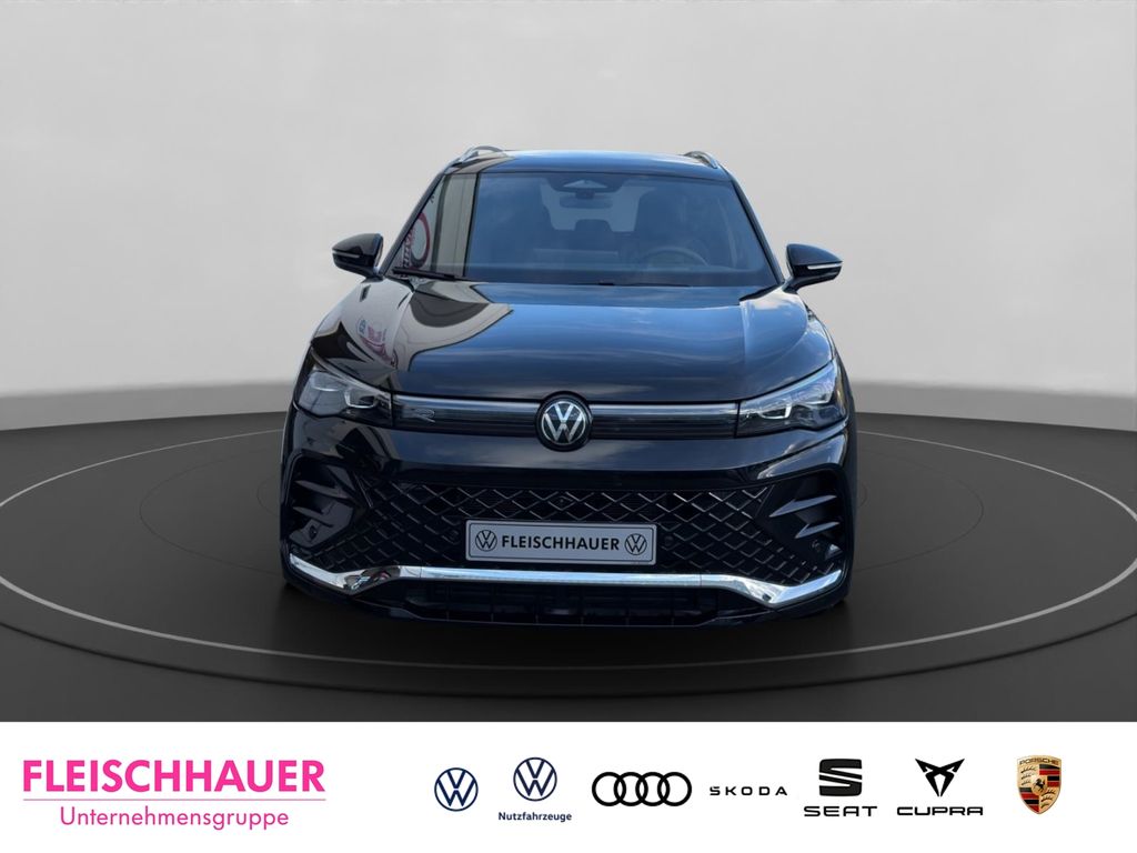 Volkswagen Tiguan — fotografia 2