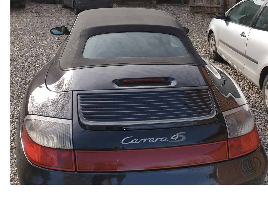 Porsche 996