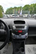 TOYOTA Aygo 1.0 Cool 5türig Automatik Klima PDC 2.Hd.