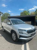 Skoda Karoq 1.5 TSI Navi LED AHK 1.Hand - Skoda Fabia: Pickup