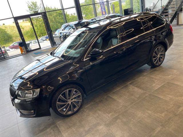 Skoda Octavia Combi L&K 4x4 *BI-XENON*NAVI*PDC*SZHZ*