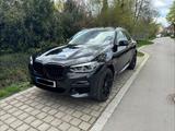 BMW X4 xDrive30i M-Paket Adap. LED Standh. AHK ACC - BMW X4 Gebrauchtwagen in München
